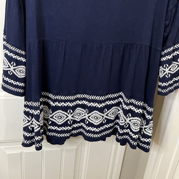 RXB Embroidered Peasant Top Womens Size L Boho Blouse Navy Blue Rayon Knit Soft - Picture 7 of 8